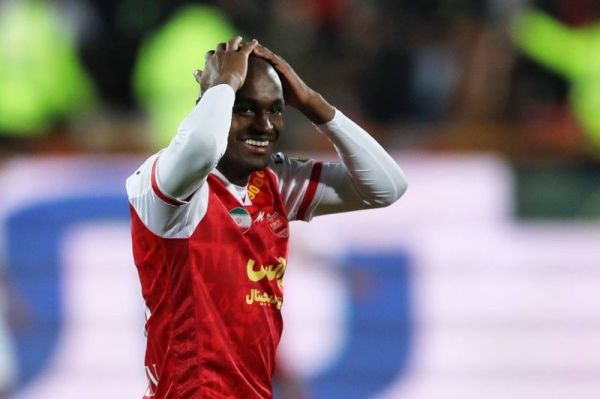 پرسپولیس در صورت دریافت پیشنهاد مناسب، عبدالکریم حسن را میفروشد