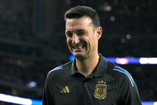 پیشنهاد عجیب اسکالونی یک تیم از آمریکای جنوبی را به یورو دعوت کنید