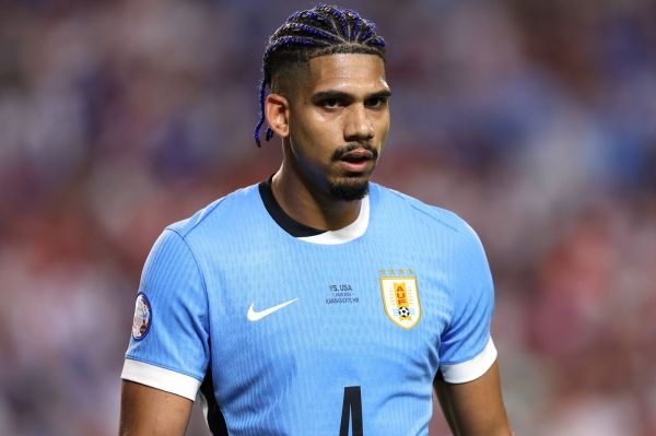 مدت زمان مصدومیت مدافع اروگوئهای بارسلونا مشخص شد