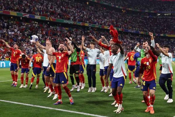 آمار اسپانیا در فینالهای تاریخ یورو چگونه بودهاست