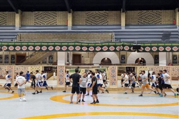 تمرین ۹۰ دقیقهای فرنگیکاران المپیکی با حضور دبیر و سوریان