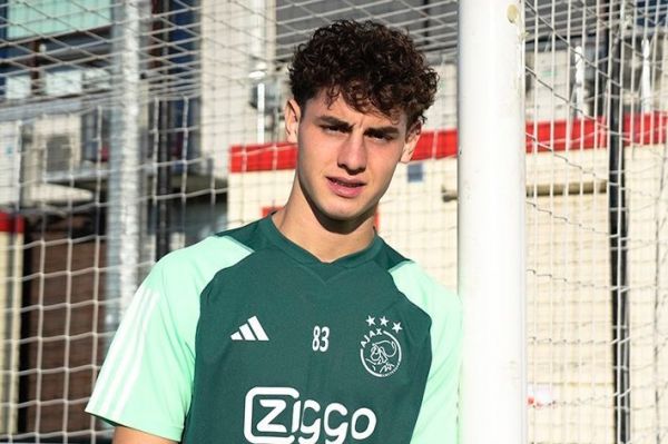 آرسنال به دنبال جذب دروازه بان ۱۸ ساله آژاکس