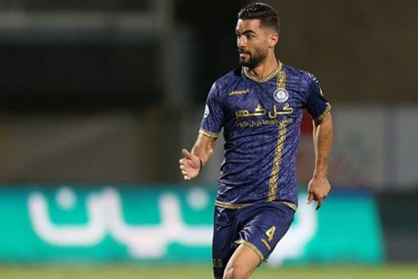  علیزاده  با تراکتور قرارداد امضا کردم اما باید در گل‌گهر بمانم