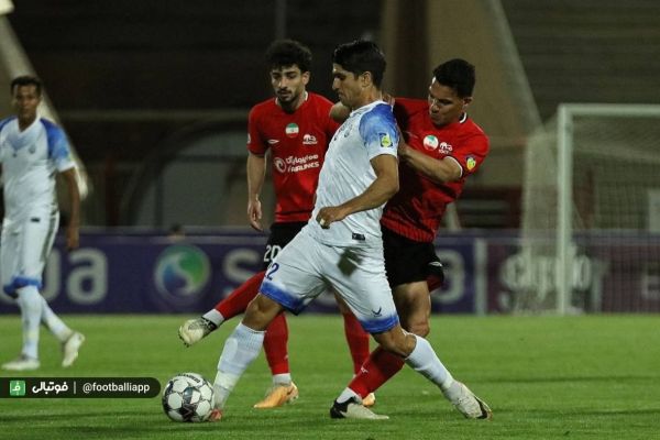  تراکتور با جانشین صفا هادی قرارداد بست  پسرخاله حسن یزدانی در تبریز