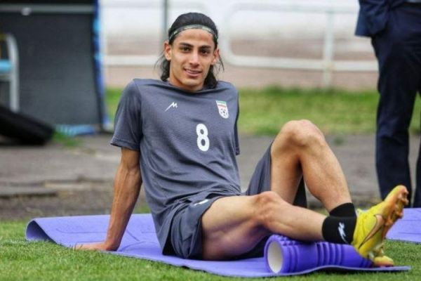 حسین نژاد همراه سپاهان به ترکیه نرفت شاید جدا شود