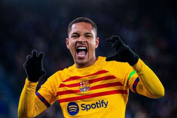 الهلال عربستان جیب بارسلونا را پر از پول میکند