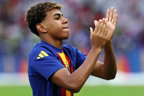  اسطوره منچستریونایتد  عاشق بازی این ستاره بارسلونا هستم