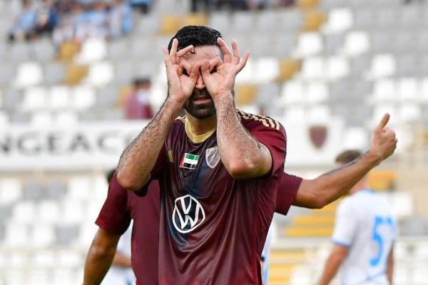 عمر خریبین در تراکتور شایعه است