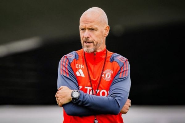 دستان خالی اریک تن هاگ در اردوی پیشفصل آمریکا