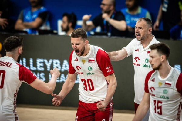  المپیک پاریس  پیروزی تیم ملی والیبال لهستان مقابل مصر