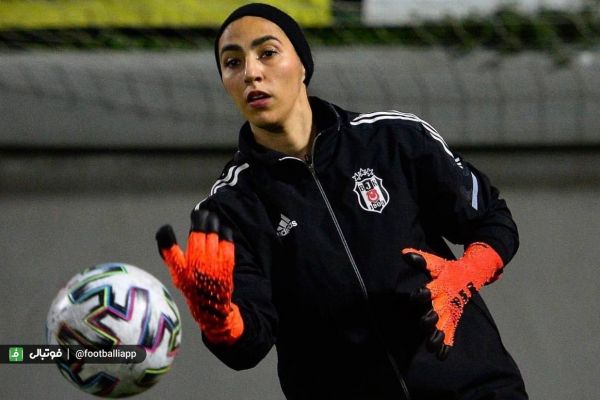 مریم یکتایی دروازه بان لژیونر فوتبال زنان به زودی تیم جدیدم را معرفی میکنم