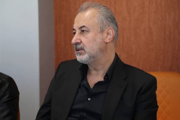 درویش این پرسپولیس است که به بازیکنان بزرگی میبخشد بیرانوند سال گذشته هم الحاقیه داشت که فسخ کرد