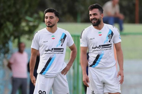 مهاجم سابق پرسپولیس و تراکتور در لیگ یک