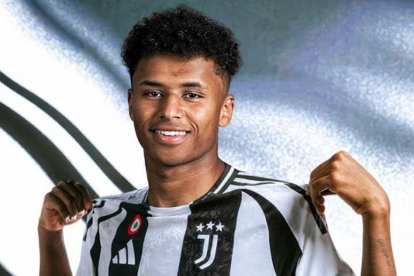  پیشنهاد رسمی یوونتوس برای خرید مهاجم آلمانی بروسیا دورتموند