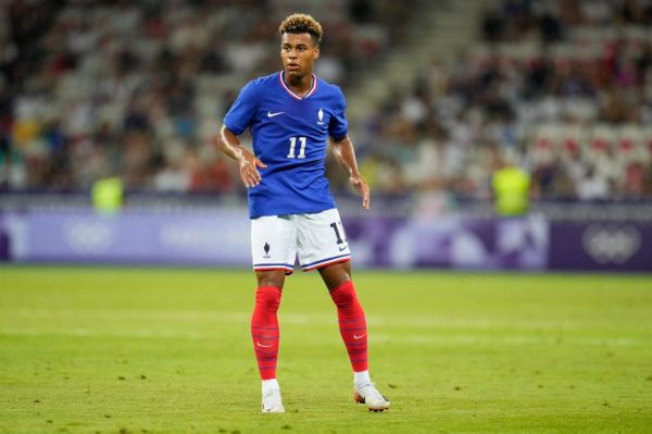  جنگ پاری سن ژرمن و بایرن مونیخ بر سر وینگر ۱۸ ساله رن ادامه دارد