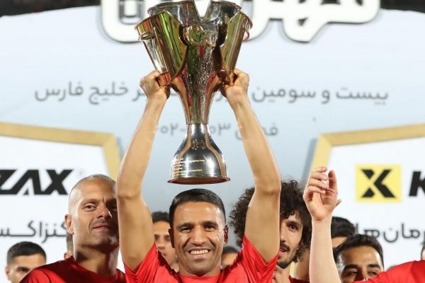 صخره نامریی در تمرینات پرسپولیس؛ ریگی دوباره جام میخواهد