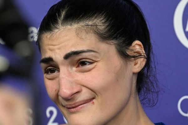 المپیک 2024 پاریس عذرخواهی بوکسور ایتالیایی بابت جنجال در مبارزه با حریف الجزایری