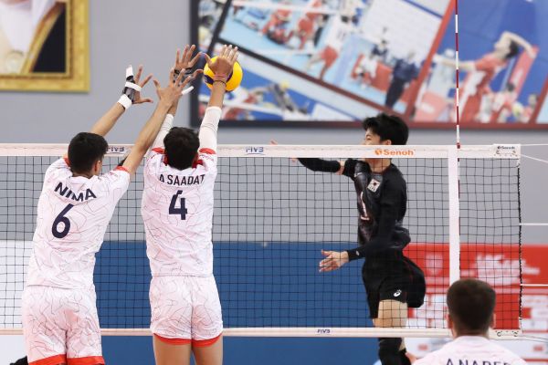والیبال نوجوانان آسیا ایران با شکست ژاپن فینالیست شد