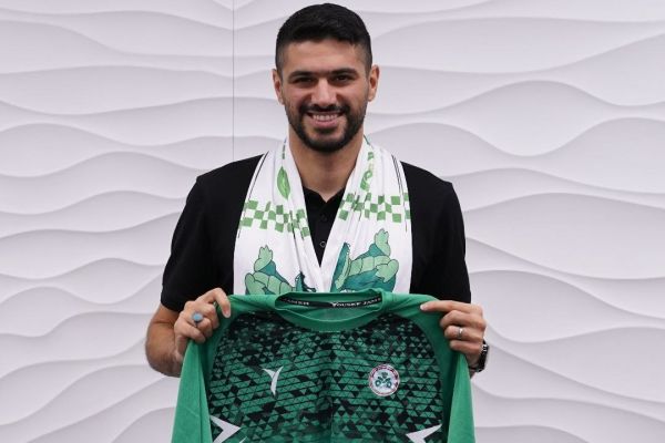 تمدید قرارداد شایان مصلح با ذوبآهن