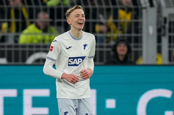  مذاکرات دورتموند برای جذب مهاجم هوفنهایم جدی تر شده است