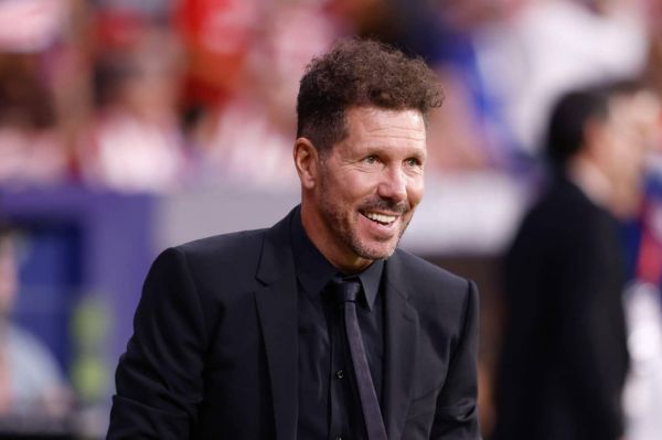 دستان باز مرد مشکیپوش نیمکت اتلتیکو مادرید در فصل جدید