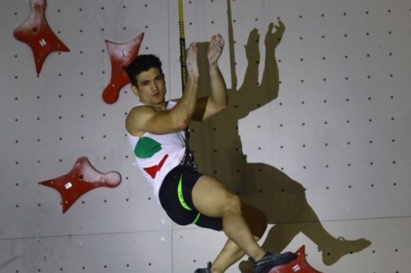 علیپور امکانات حریفانم را داشتم به گرد پایم هم نمیرسیدند