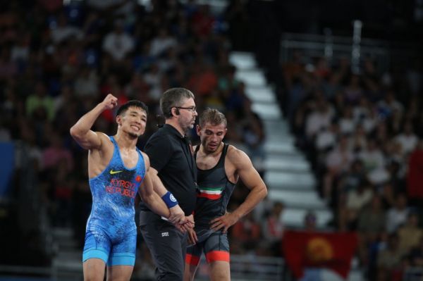  محسن‌نژاد  شرمنده اشک‌هاي مادرم هستم