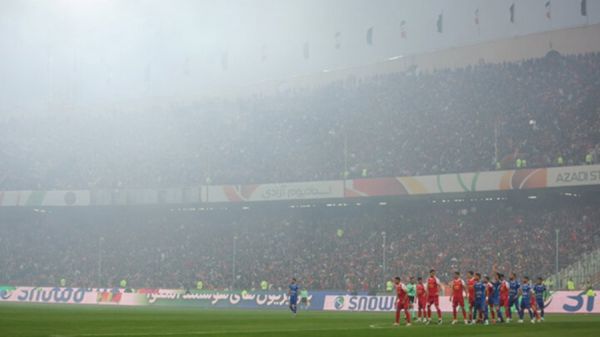 استقلال، پرسپولیس و 7 تیم لیگ برتری ورزشگاه بامجوز ندارند