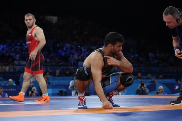 المپیک 2024 پاریس رمضانوف یزدانی با بازوی دیگرش هم مبارز بزرگی بود