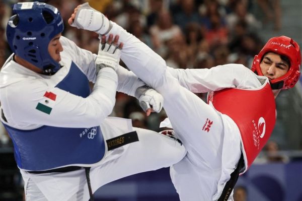 المپیک ۲۰۲۴ پاریس صعود آرین سلیمی به نیمه نهایی