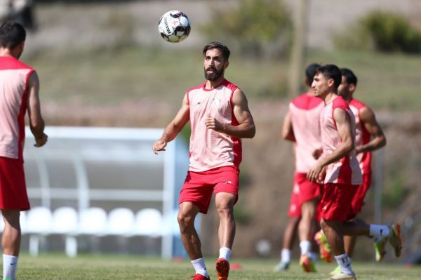 آمادهتر از همیشه؛ فرشاد فرجی نظر گاریدو را جلب کرده است