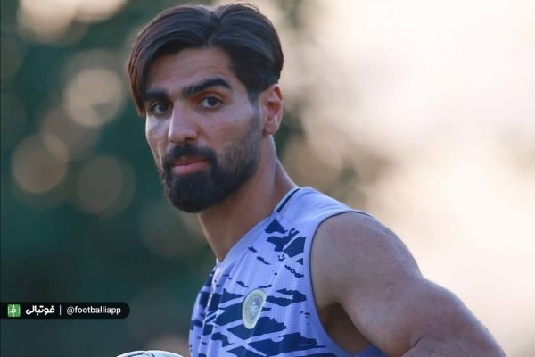 اسدی فارغ از شایعات مازاد بودن در تمرین سپاهان