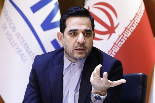 تقوی بازیکنی که به تیم ملی پشت کرده یعنی به مردم پشت کرده است صابر کاظمی از کارش پشیمان نبود