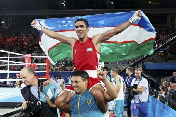 المپیک 2024 پاریس حمله قلبی مربی بوکس ازبکستان هنگام توزیع مدال