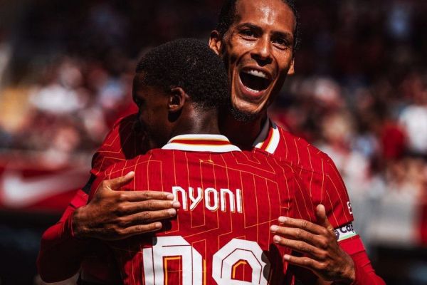  لیورپول ۴ - سویا ۱؛ شاگردان اسلات آماده شروع لیگ برتر انگلیس