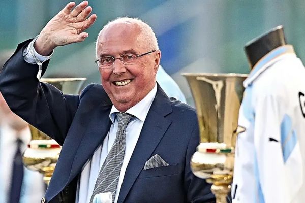 فقط یک مربی شجاع میتواند روی نیمکت انگلیس بنشیند