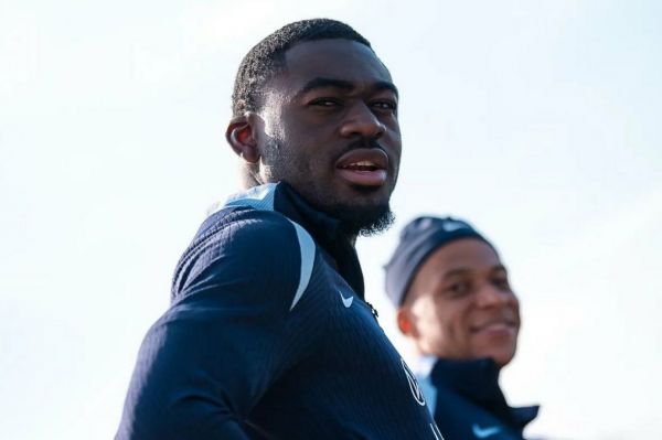  میلان پیشنهاد خود را برای هافبک تیم ملی فرانسه افزایش می دهد