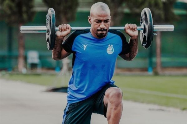 ادعای تسنیم مبلغ قرارداد کاکوتا با استقلال مشخص شد