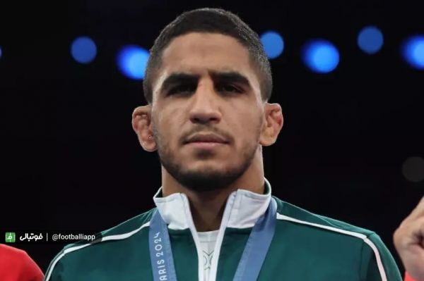  عموزاد  هنوز نمی‌دانم چرا در فینال شکست خوردم