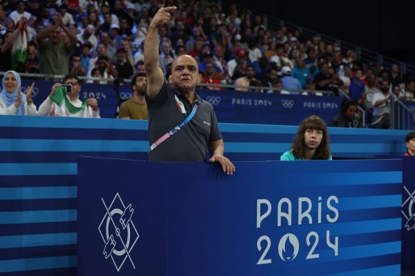 کاوه یکی از بدترین روزهای امیرحسین زارع را شاهد بودیم خطرناکترین رقیب عموزاد، همان آزادکار ژاپنی بود