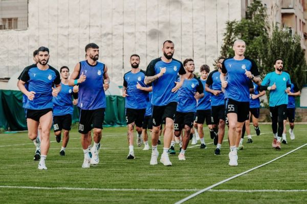  خطر در کمین استقلال؛ بازیکنان جدید تا این لحظه حق بازی ندارند