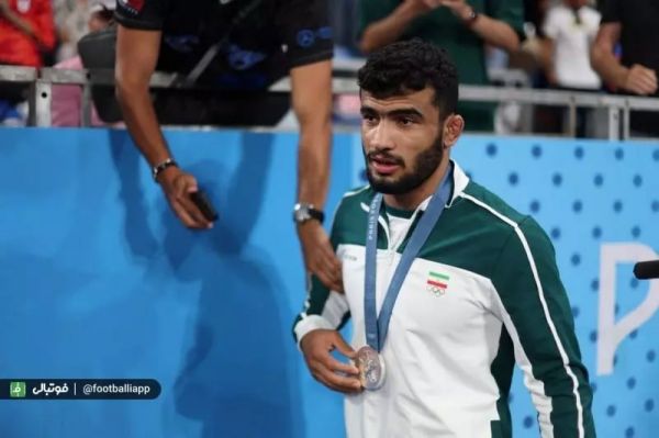 مهمدی میتوانستم در فینال المپیک بهتر کشتی بگیرم دبیر استخدام من و خانوادهام را پیگیری کرد