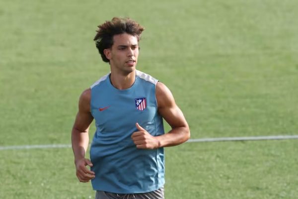 قطعی شد مهاجم پرتغالی به چلسی میپیوندد، هافبک انگلیسی به اتلتیکو