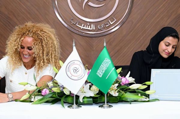 ستاره سابق زنان بارسا و PSG در لیگ عربستان