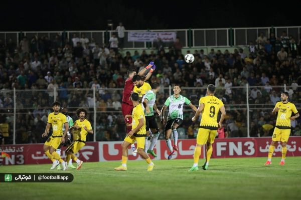  شکایت باشگاه خیبر از تیم داوری بازی با سپاهان