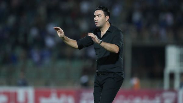 فرشته نجات جواد نکونام؛ چو VAR نباشد تن من مباد