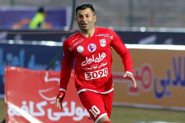 افچهارده تراکتور مهاجم خارجی نیامد، فدای سرتان