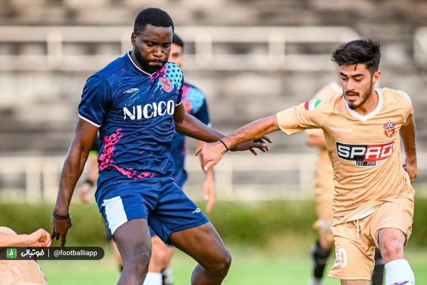 مهاجم کامرونی، سورپرایز محرم برای مجتبی حسینی