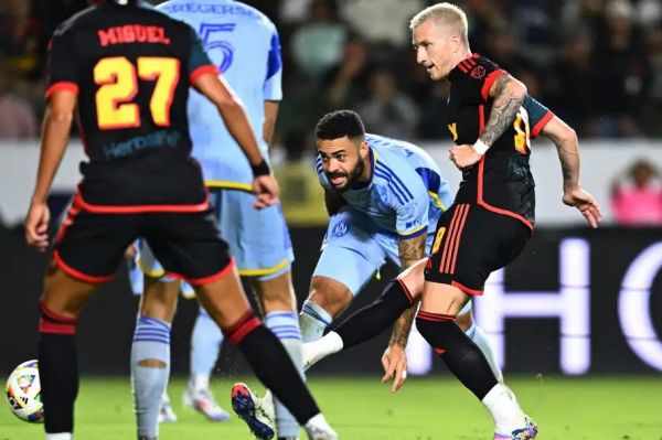 شروع درخشان رویس در لیگ َآمریکا هم گل زد، هم پاس گل داد