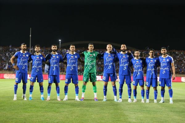 گزارش فنی خط دفاع استقلال؛ پرستاره اما ناامید کننده